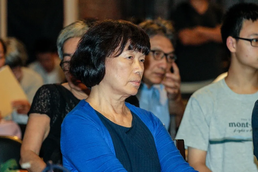 若解放軍鎮壓反送中示威者 　龍應台：是「祖國」背叛了香港