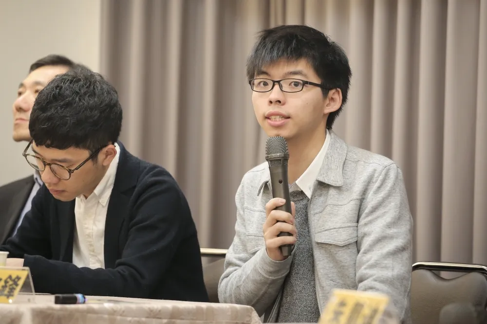 黃之鋒來台參加對談　拜會民進黨與時代力量　