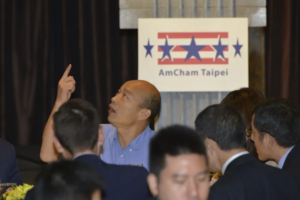 腦袋進水也還好　報告主任才要命