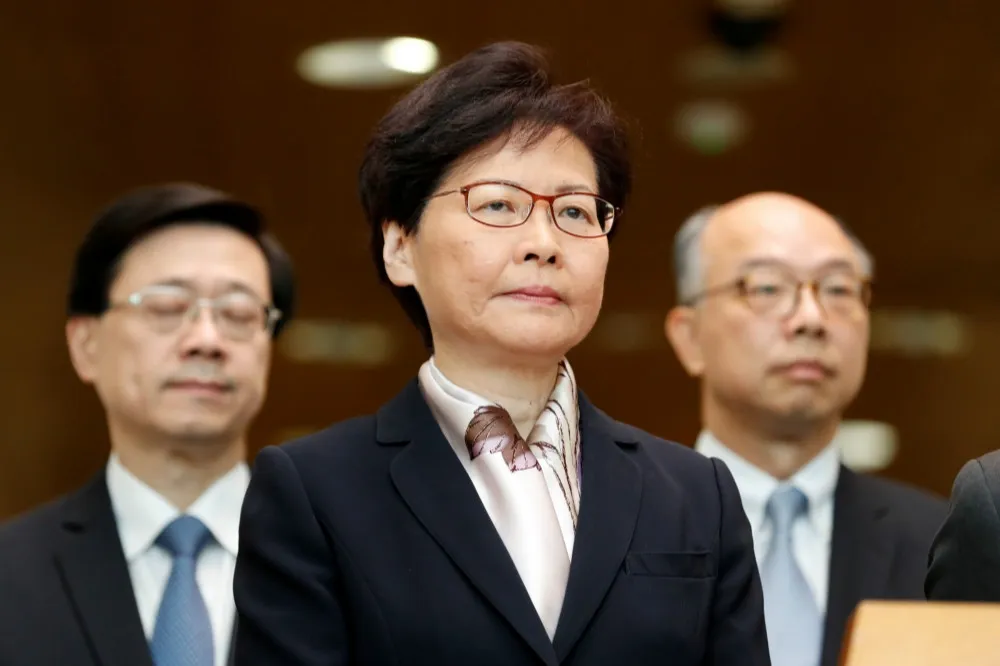 【香港反送中】態度終軟化　林鄭月娥宣布：港府正式撤回「逃犯條例」