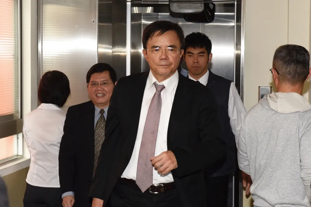 陳明文300萬分次領、未通報　蔡碧仲「神護航」：很多人也規避通報呀