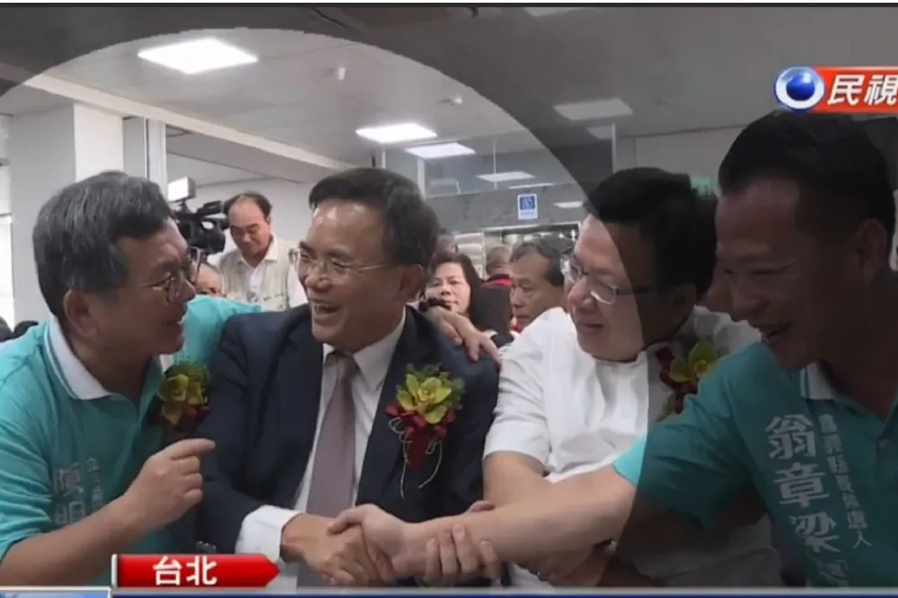 控蔡碧仲為300萬護航 　李艷秋諷：「明文」規定「碧仲」就輕？
