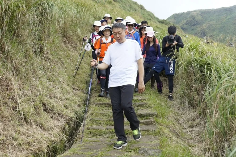 宋文笛專欄：柯文哲開「地圖炮」的短多與長空
