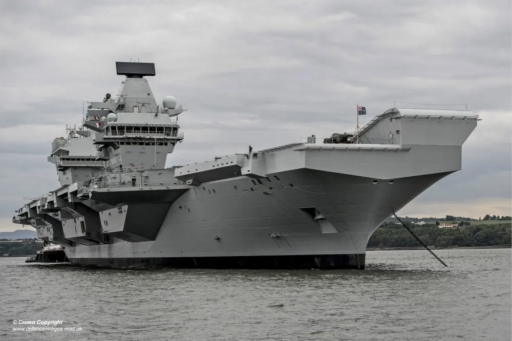 「如果伊莉莎白號航空母艦駛入南海」　中國駐英武官：將被視為敵對行動！