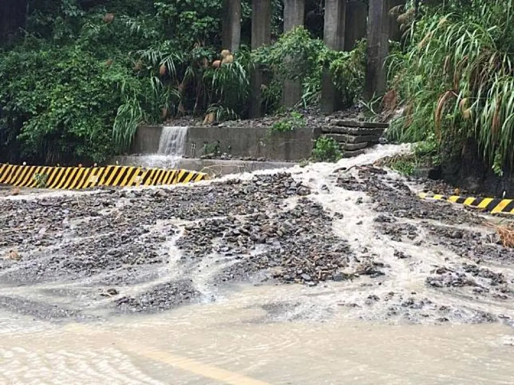 中南部嚴防豪大雨　大禹嶺98K土石崩塌　