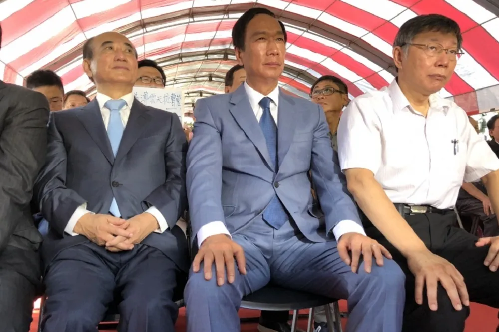 【內幕】無勝選把握對連署失信心　柯堅拒副手讓郭台銘黯然退選