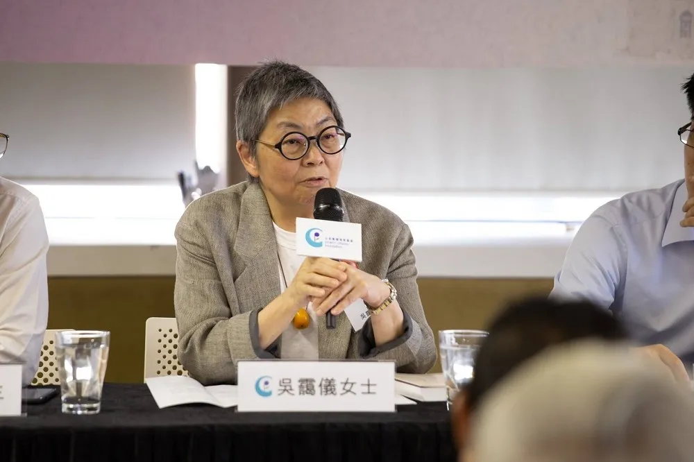 余杰專欄：當普通法遇到共產黨－讀吳靄儀《拱心石下：從政十八年》