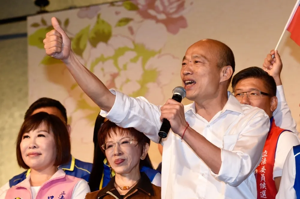 自認藍綠對決韓國瑜「穩了」　韓營：至少贏蔡英文10萬票