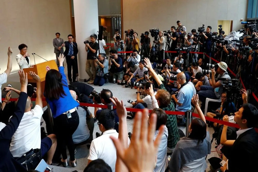 中共中宣部下令：領取新版記者證，須通過「習思想」認證