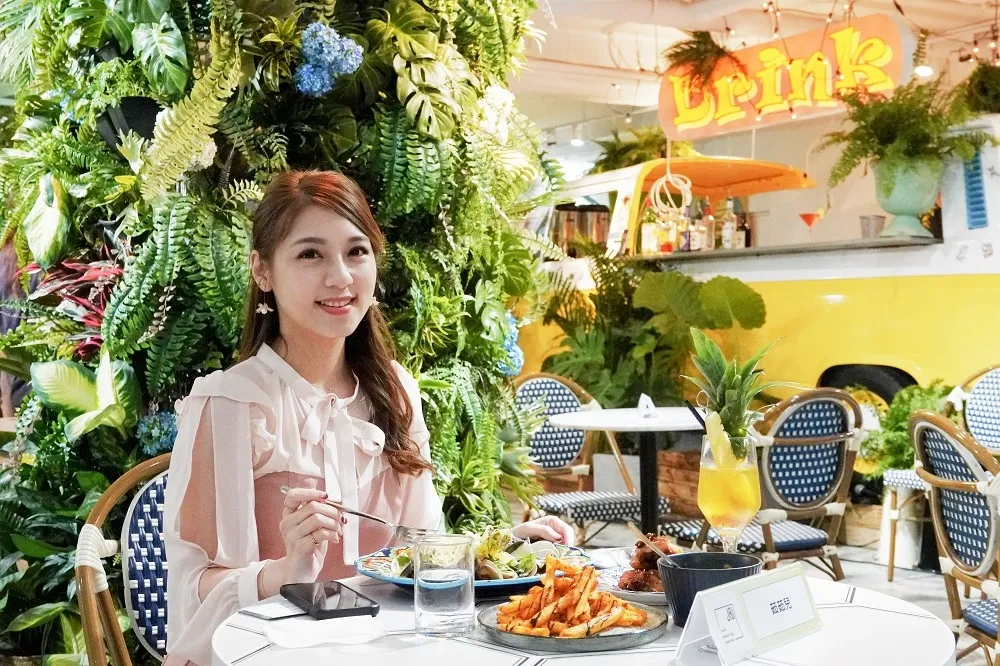 【有片】波士頓龍蝦、40 顆蛤蜊海讓你吃好吃滿！台中最美餐廳「JAI 宅」台北首店 9/19 西門町正式開幕