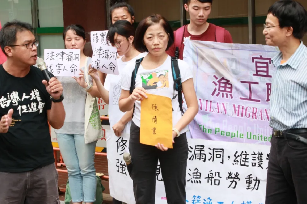 法律漏洞害人命　別讓漁工救生衣只淪為應付勞檢用