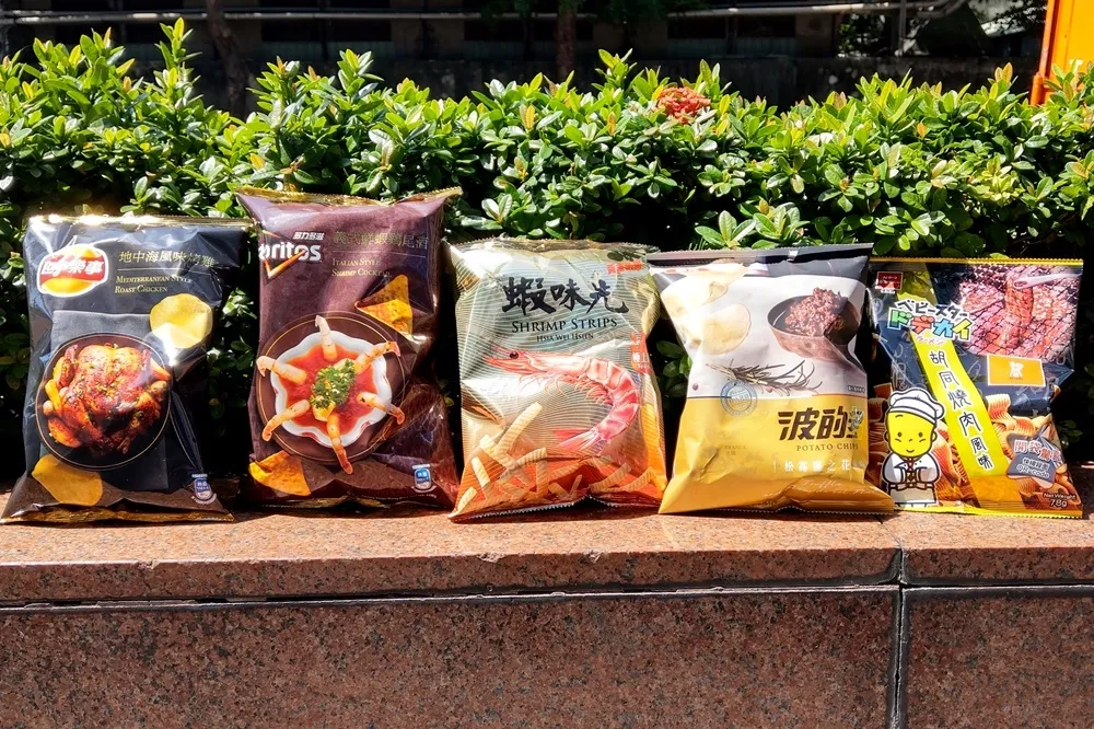 豪華食材融入平價零食！7-11 獨賣「松露」洋芋片、「胡同燒肉」點心條餅　10/22 前第 2 件 6 折