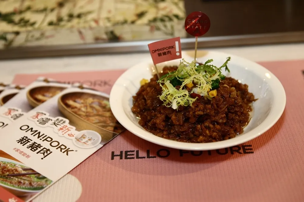 素食愛好者的新選擇！「OmiPork 新豬肉」全台 JASONS 獨家首賣