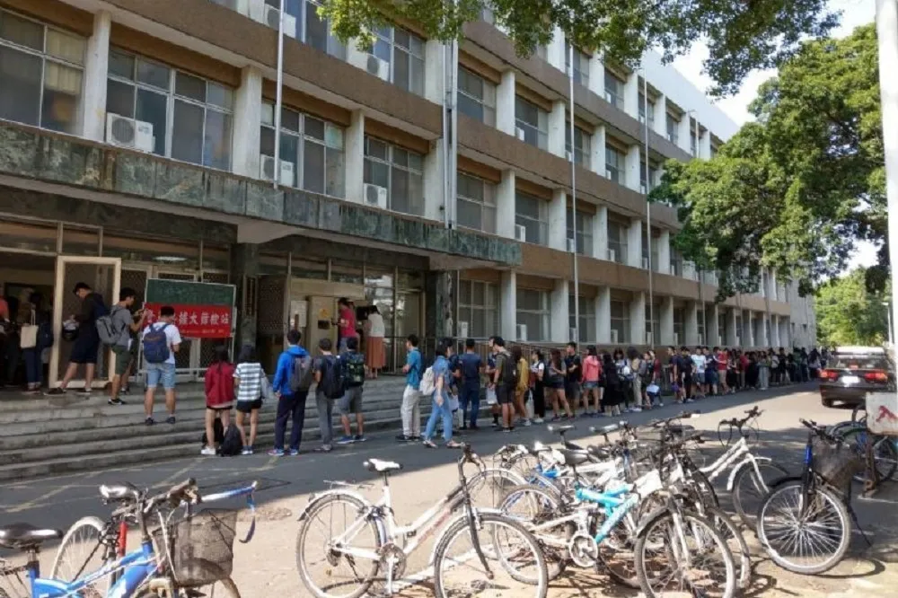 5天4名成大生染登革熱　台南爆發校園群聚疫情