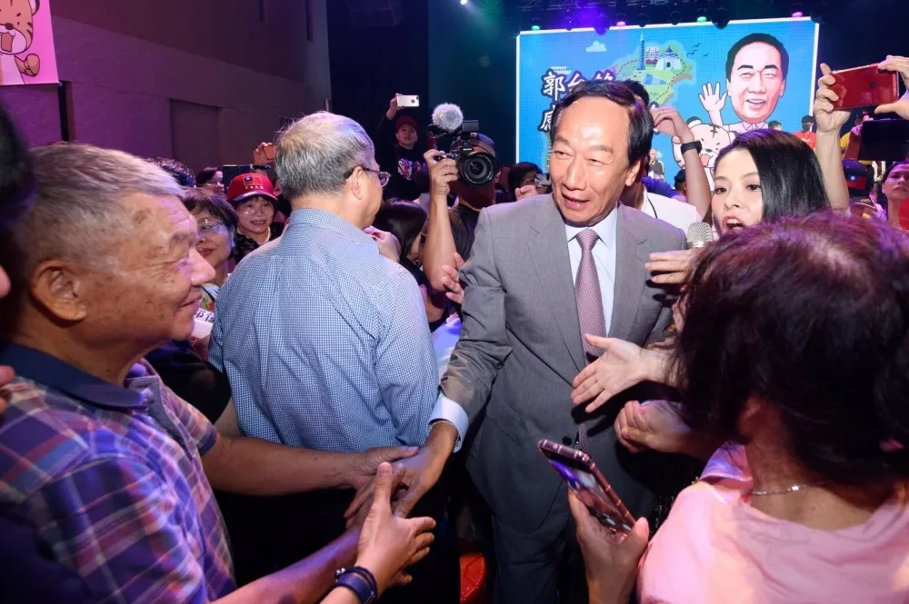 【內幕】郭台銘力拼「下架蔡英文」　願有條件支持藍委候選人