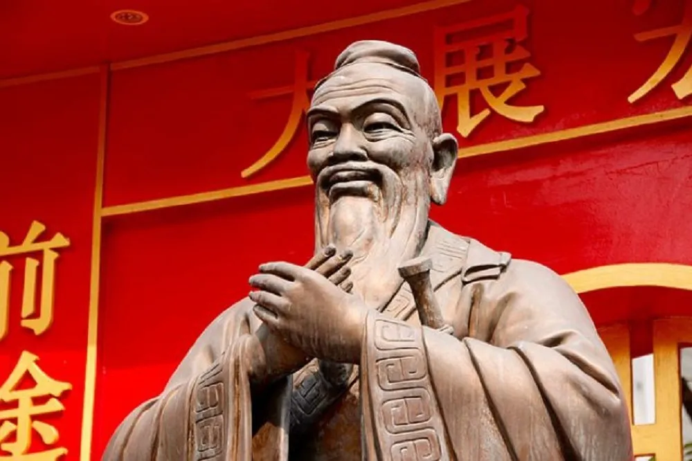 不諳孔教弊　枉言正與邪——評馬英九教師節貼文