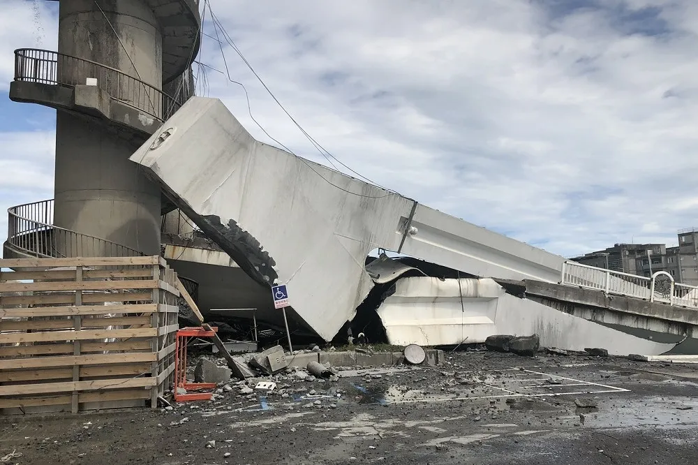 跨海大橋是亞洲第一座雙叉式單拱橋　為蘇澳重要地標