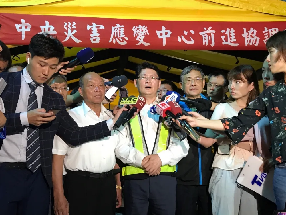 南方澳大橋崩塌12小時　交通部：目標今晚救出受困6移工