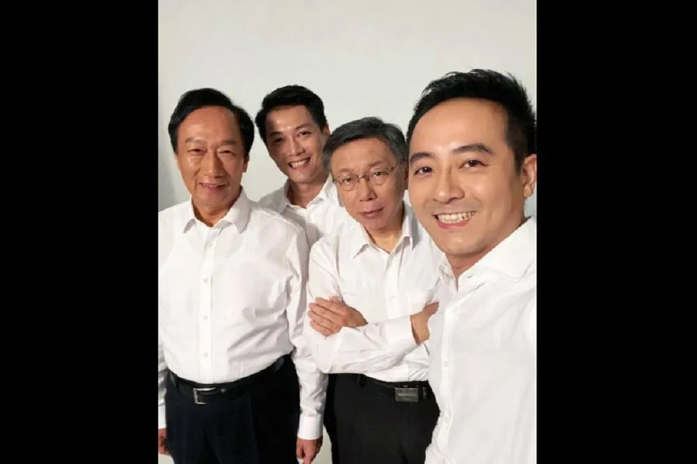 「郭柯」合體力挺旗下立委參選人　首波合照僅5人同框