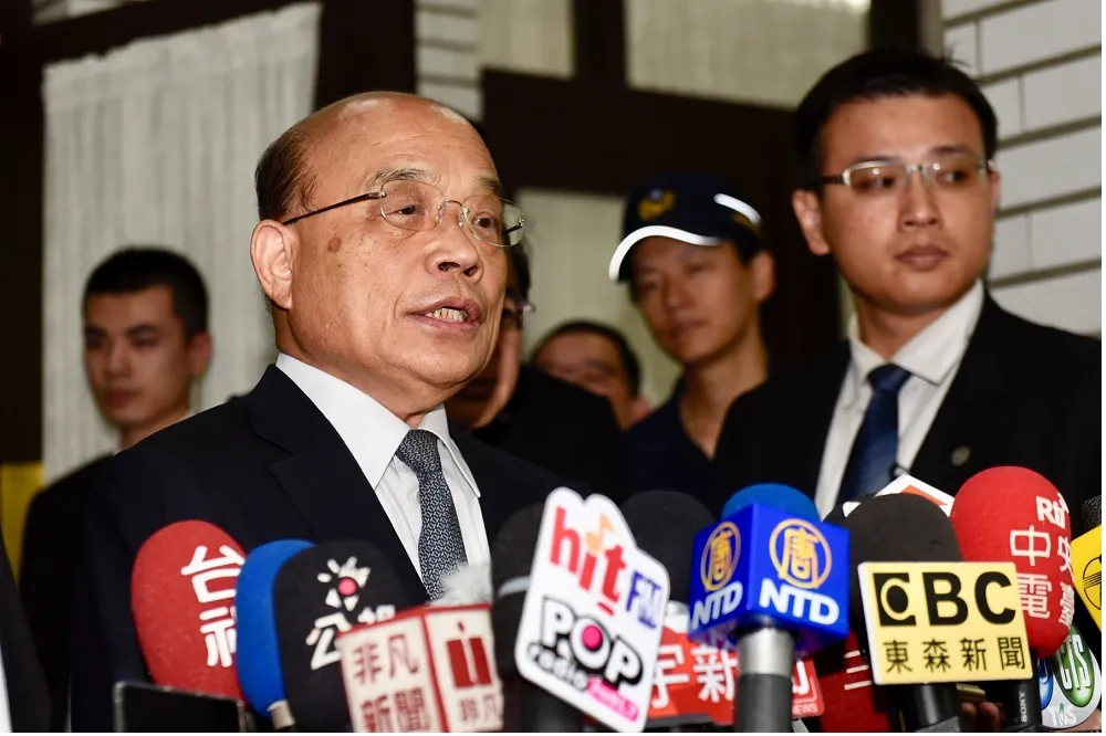 柯轟陳菊「不是上半生坐過牢就可為非作歹」　蘇貞昌不捨為她抱不平