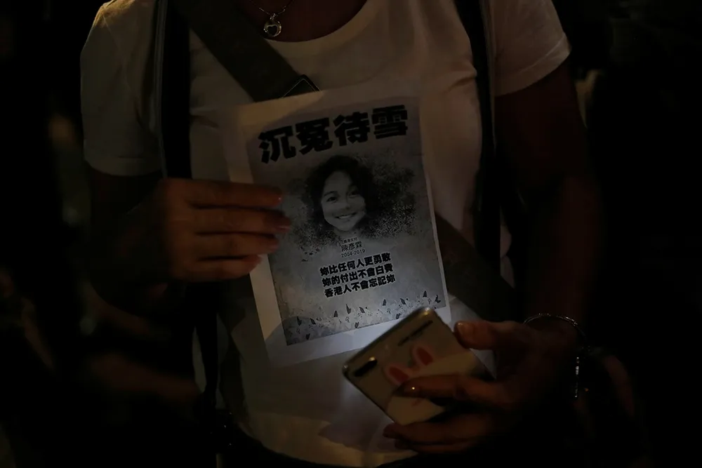  反送中15歲港女離奇成浮屍　港警稱無可疑之處列為自殺案火速火化