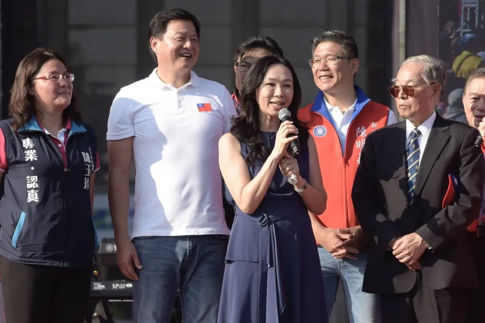 爭取東南亞僑胞支持　李佳芬代夫出訪搶海外選票