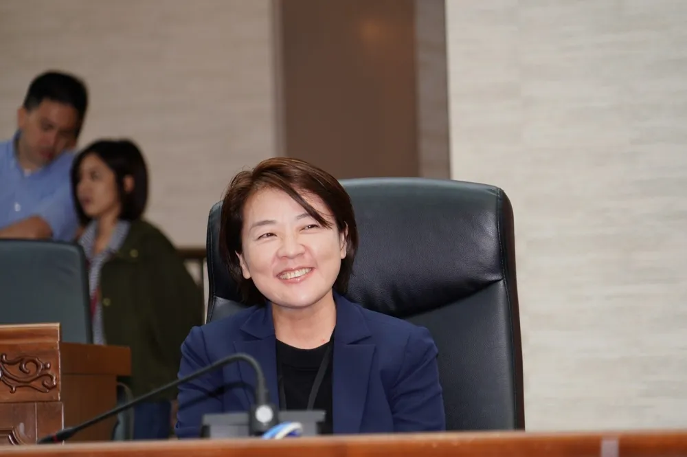 黃珊珊接台北副市長　笑喊要讓「柯黑」王世堅的梗變少
