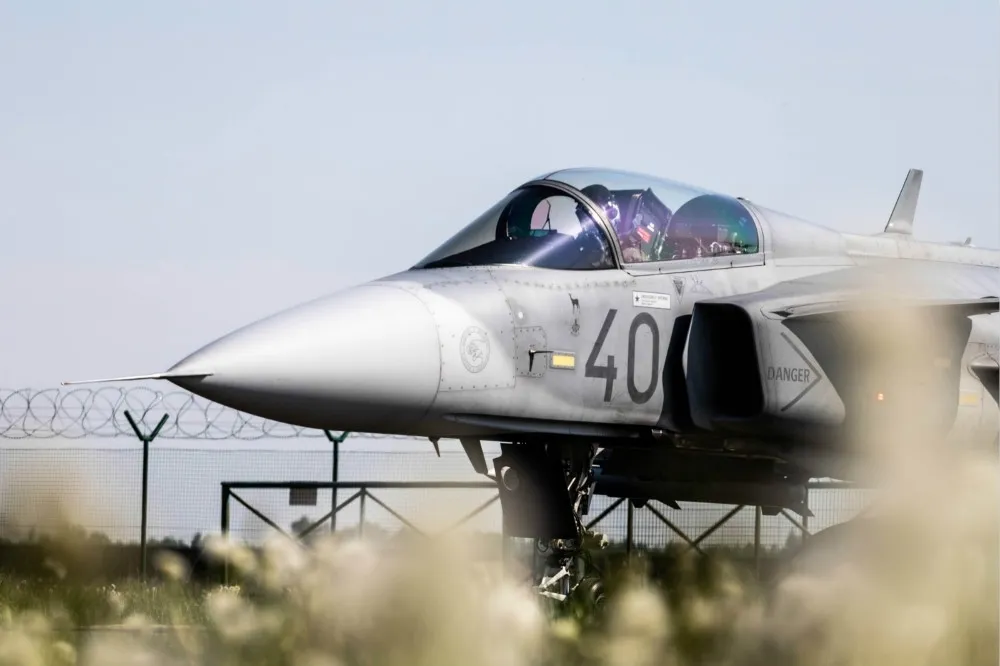 【宣告一年後】獅鷲未中選？　菲律賓空軍：年底將公佈12架新多用途戰機「選擇」