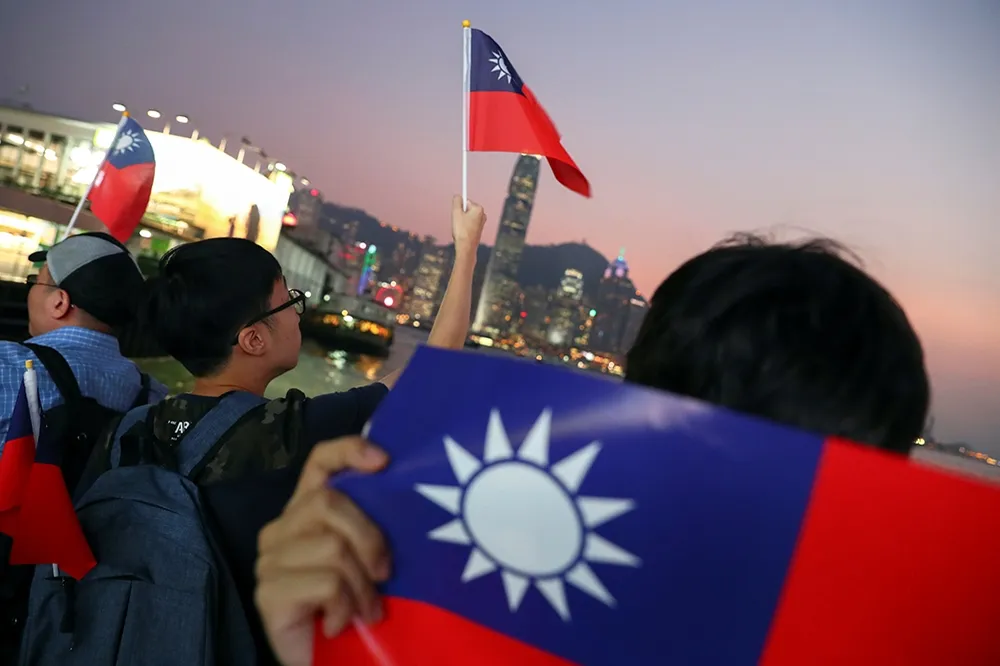 誰把事情「簡單複雜化」？ 　一篇看懂《逃犯條例》主角陳同佳自首引發的所有爭議