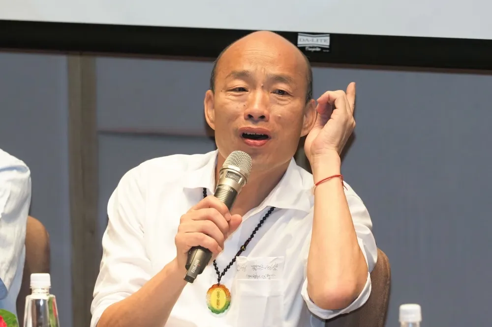 韓國瑜批台南「逢雨就淹」　黃偉哲回酸：高雄清了溝渠也照淹
