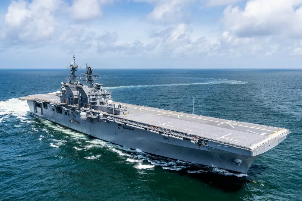 搭載F-35B、耗資24億美元　美軍新「的黎波里號」兩棲攻擊艦完成驗收測試