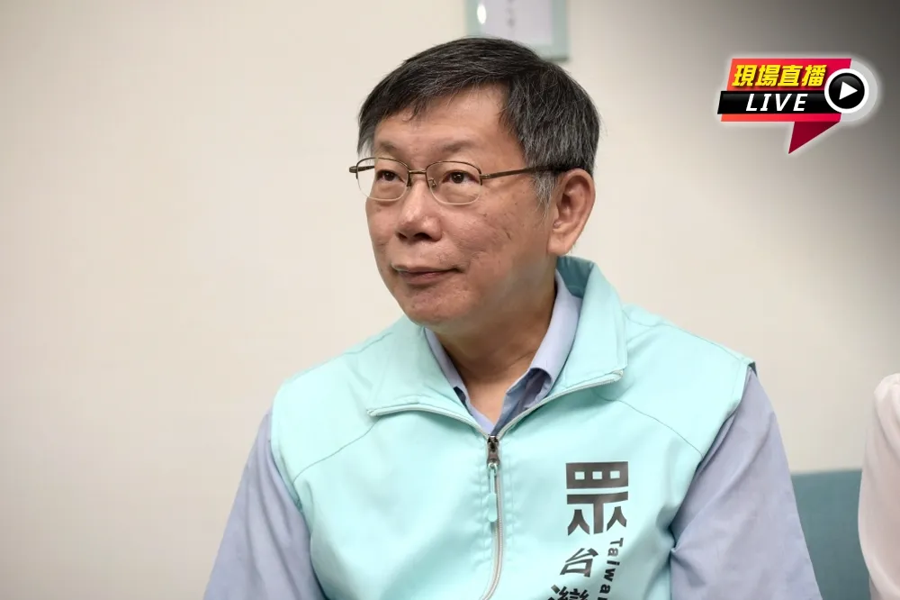 【直播】超級星期六藍綠白尬場　柯文哲參拜新營太子宮 