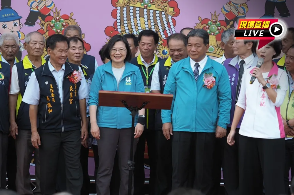 【直播】蔡英文麻豆良皇宮參拜　議長郭信良立委陳亭妃陪同