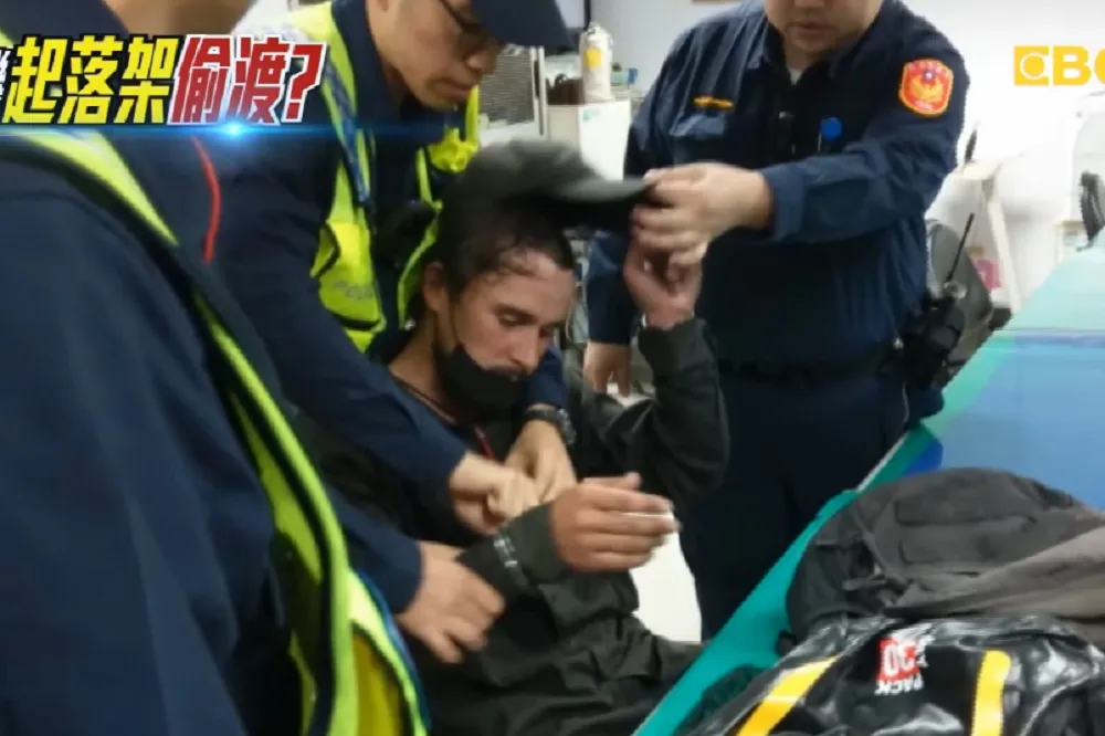 【先生你哪位】謎樣老外闖桃機跑道被捕不吭聲　「無名氏」遭聲押