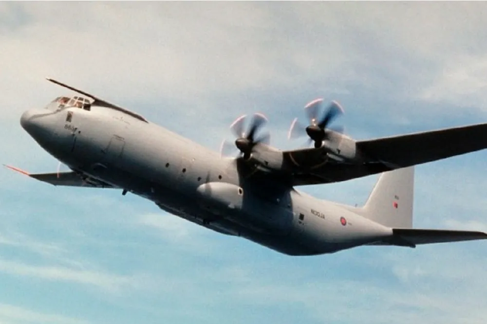 美MC-130軍機沿台海中線航行　國防部：全程嚴密監控