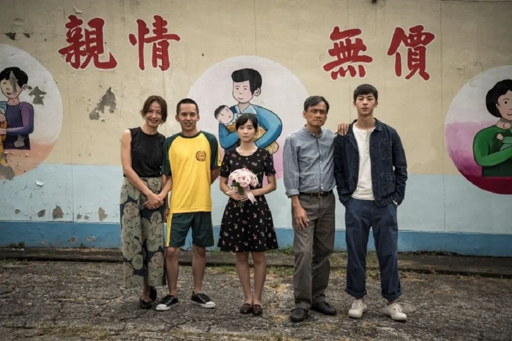 廖偉棠專欄：《陽光普照》中的陰冷與荒誕