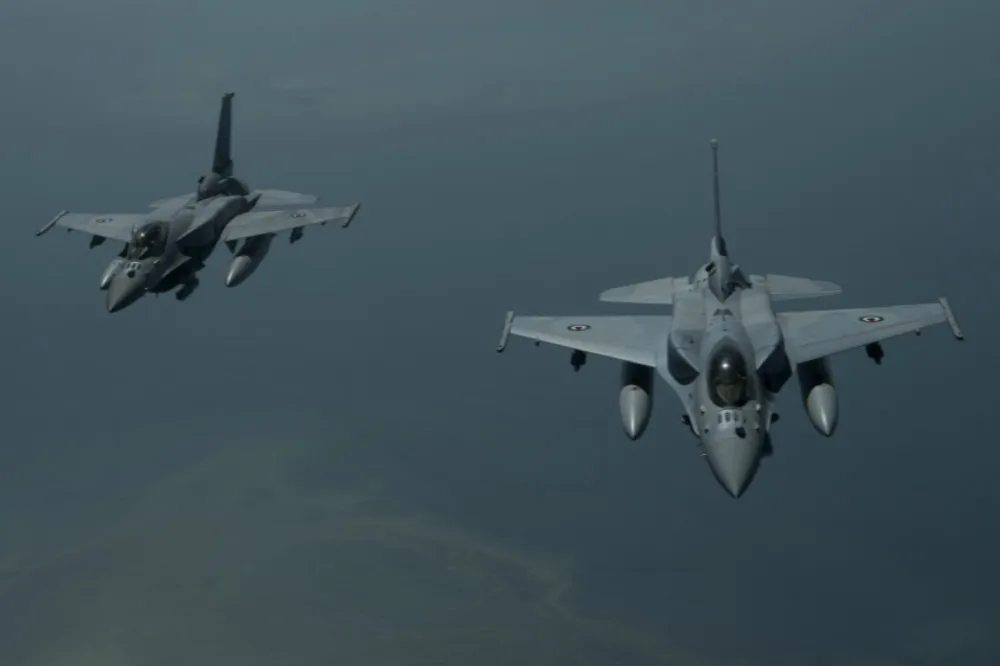 不急著買F-35　阿拉伯聯合大公國先升級F-16和幻象2000戰機