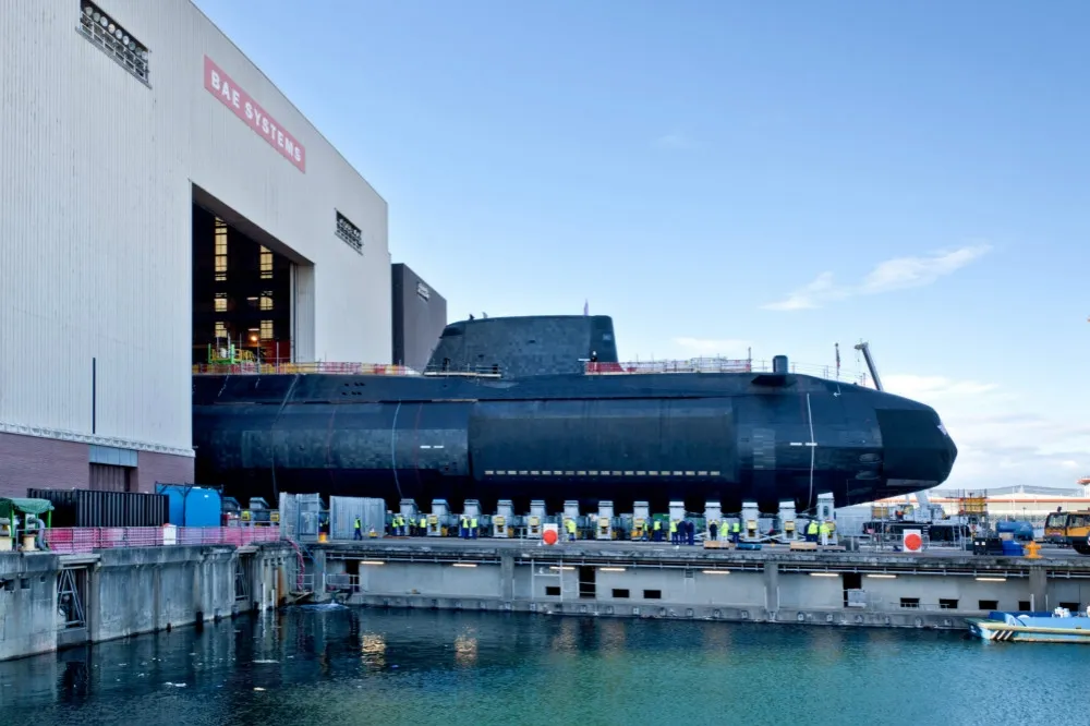 【7艘110億英鎊】服役前發現技術問題　英新機敏級核潛艦「大膽號」被迫延後17個月