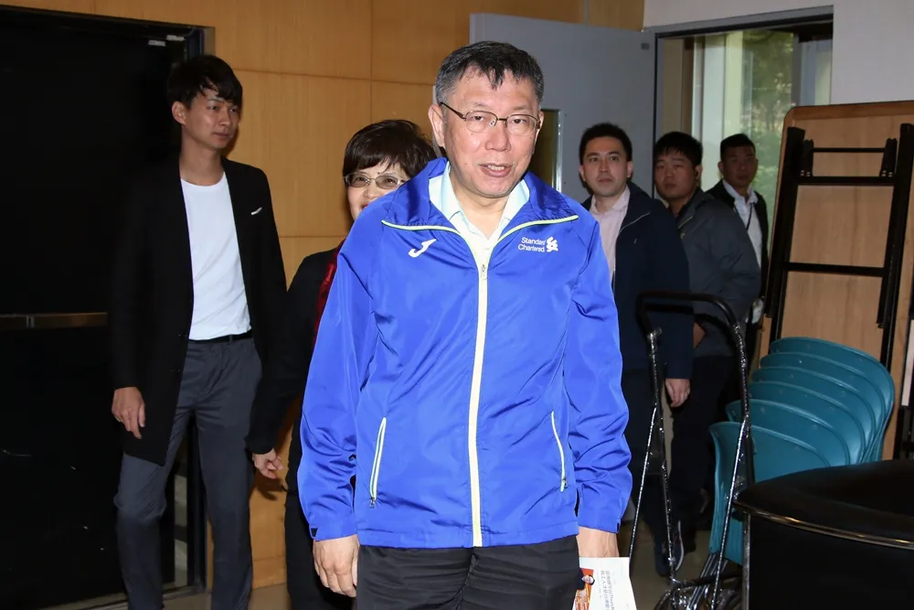 【影片】柯文哲嗆蔡政府爛到底　籲人民讓三黨不過半 台灣重開機