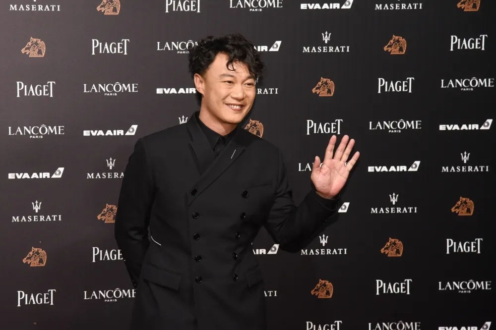【香港危急】陳奕迅痛砍25場紅館演唱會　周杰倫巡演也喊卡