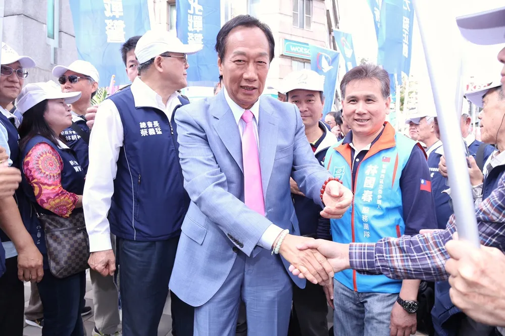 【影片】蔡英文政見還他公道？　 郭台銘：國家養還要健康養