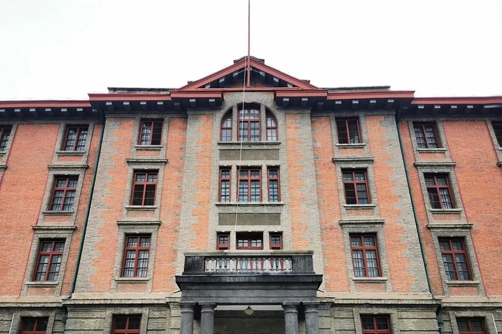 蘇曉康：爬窗溜進審片室—《沙灘晚唱》書摘之五