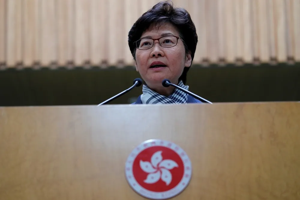 香港區選建制派慘遭滑鐵盧　北京表態堅決支持林鄭留任