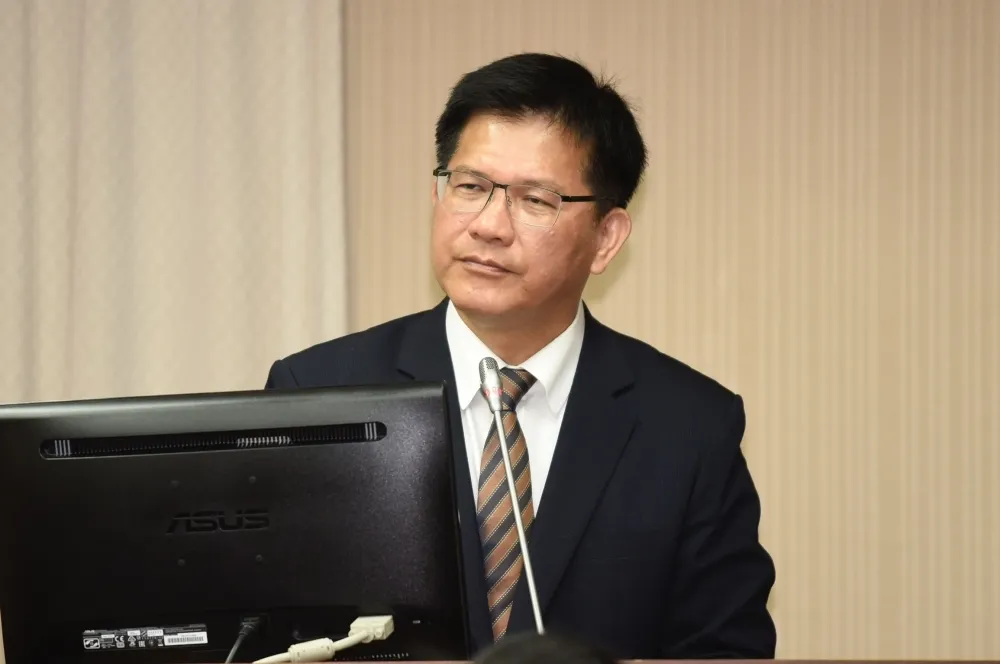 【槓上林佳龍】不滿前瞻軌道建設　交通學者發起連署近千人「贊聲」