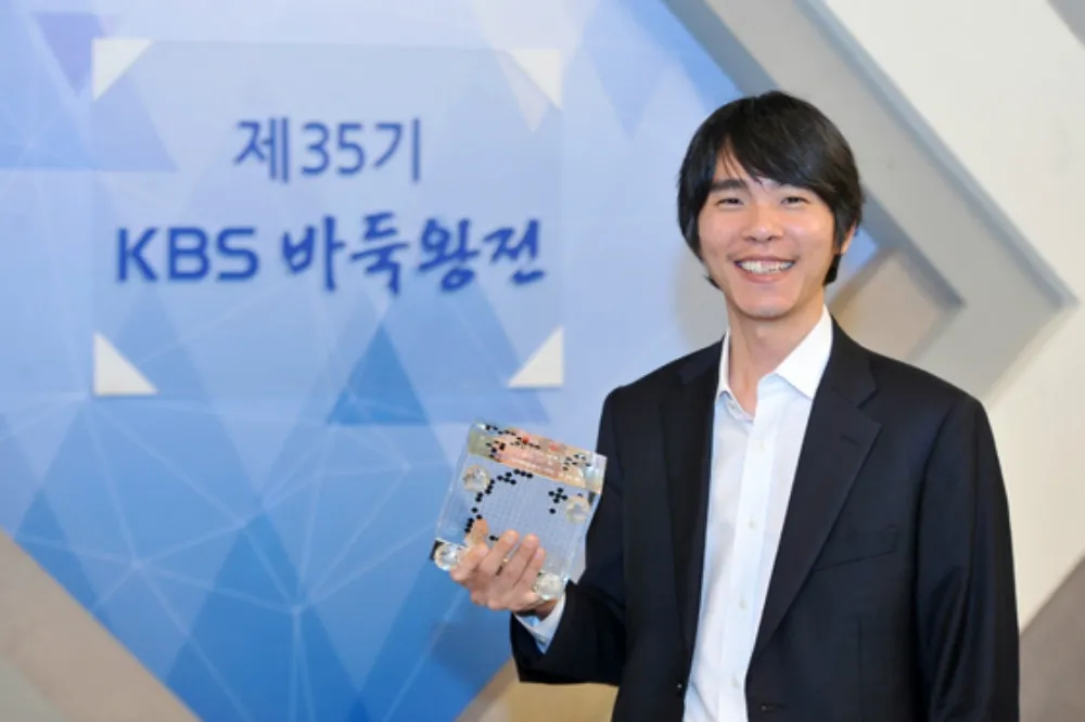 至今唯一擊敗AlphaGo的人類棋士　南韓李世乭以「無法打敗AI」為由宣布退役