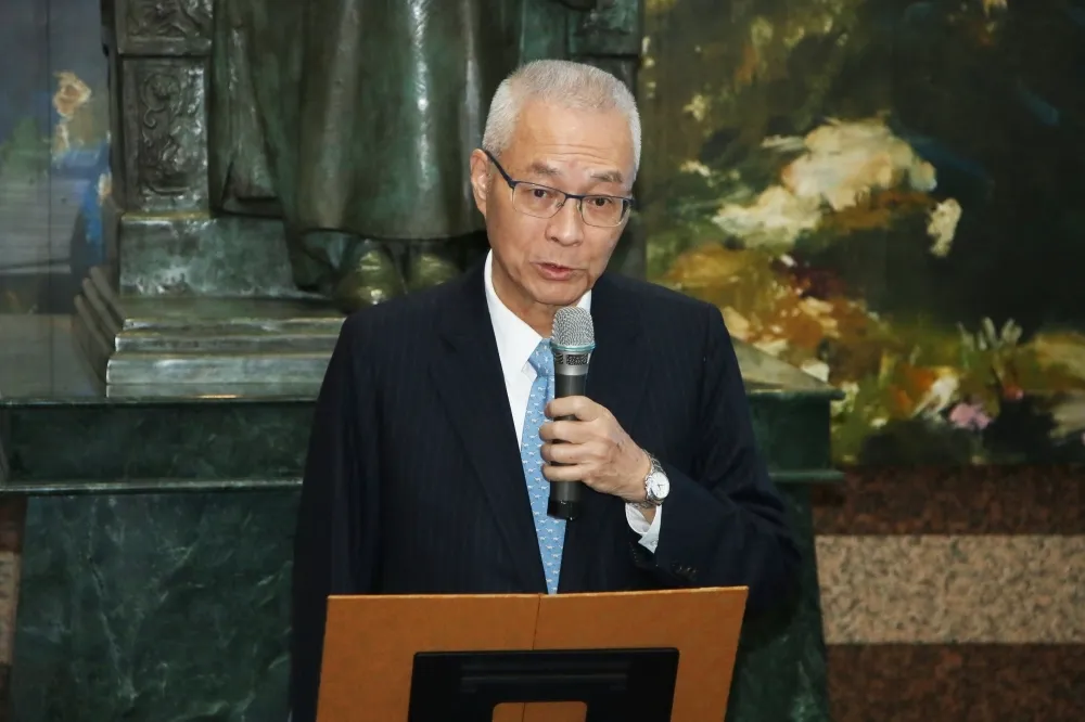 動員韓粉灌水蔡英文民調　吳敦義：韓國瑜的呼籲支持者好好參考
