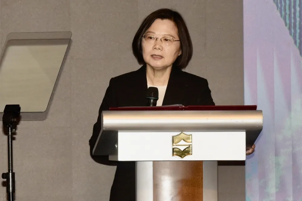 遭網友推特留言指控操作共諜案　蔡英文：跟民進黨毫無關係