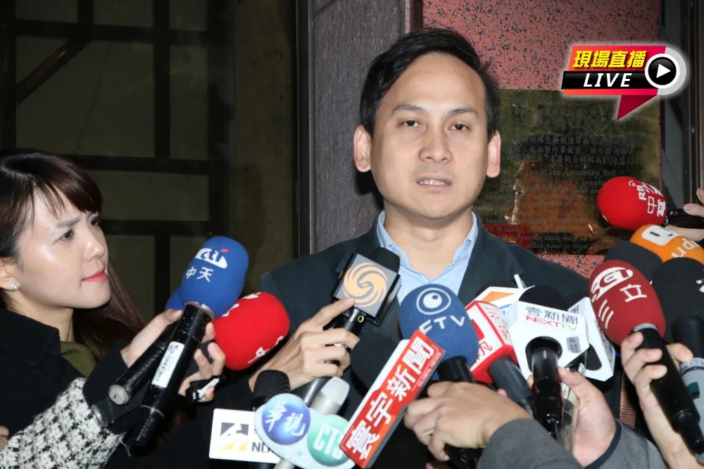 【直播】不爽黃國昌踢爆砂石案　葉元之代表韓國瑜按鈴提告