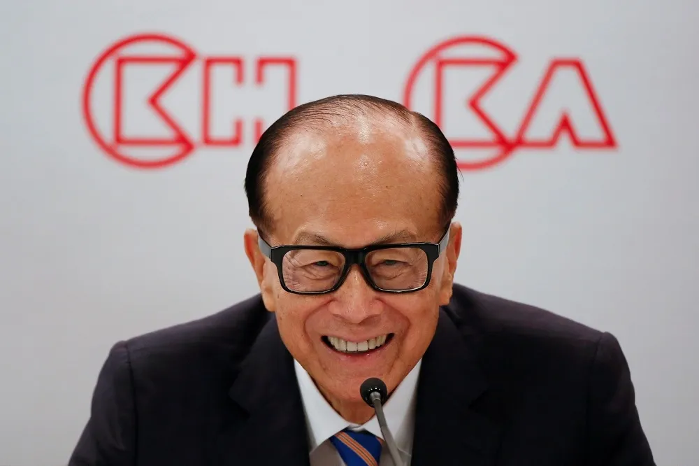 李嘉誠撥40億台幣「應急錢」救港企　用AI快速處理逾4萬件申請