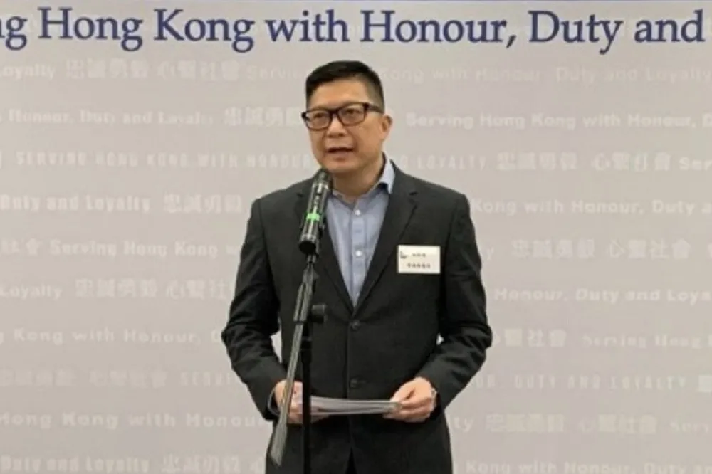 香港警務處長就任未滿月即赴北京述職　將見公安部長、港澳辦主任